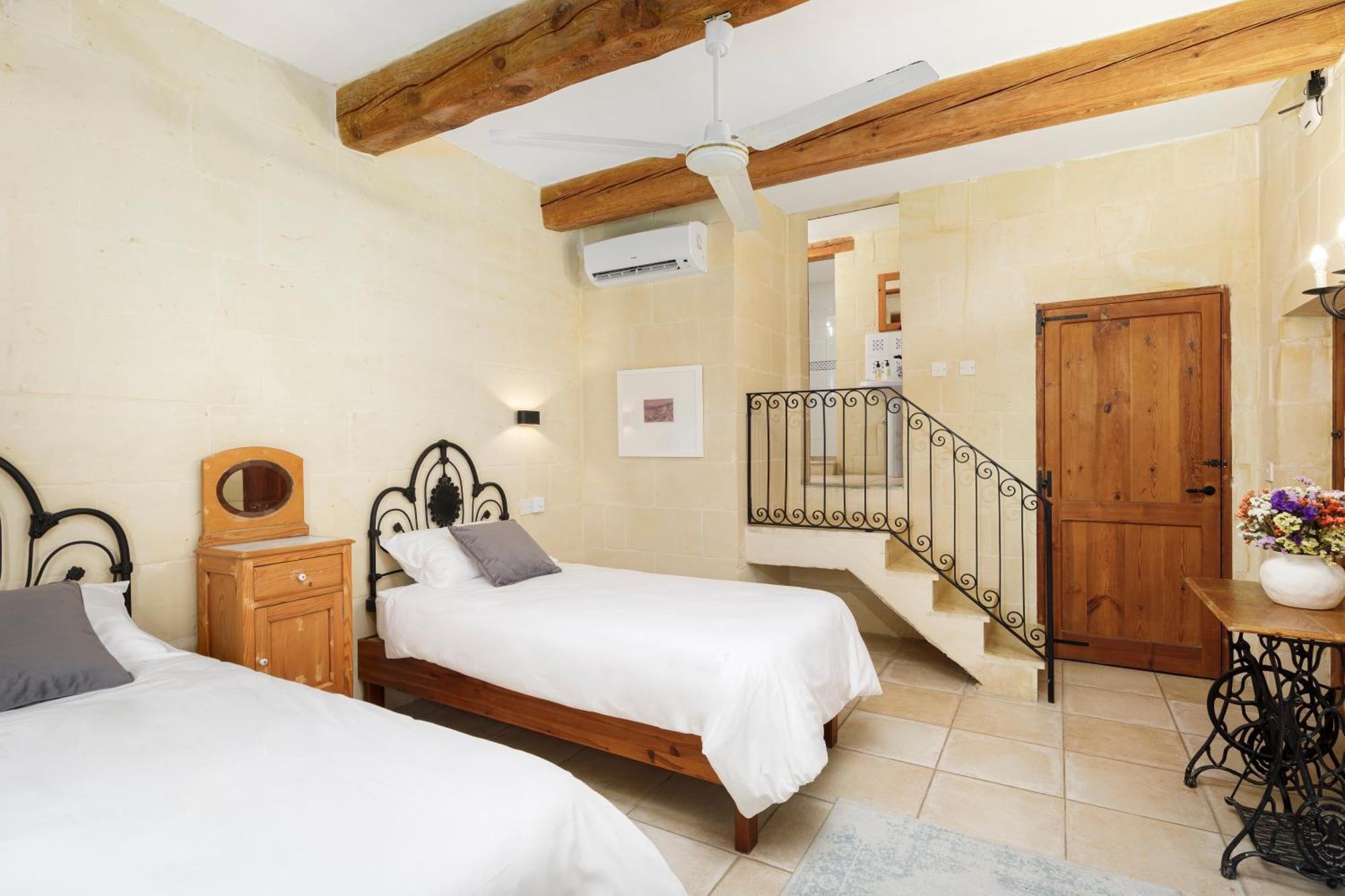 Dar Tal-Patri Farmhouse With Private Pool Ghammar Exterior photo