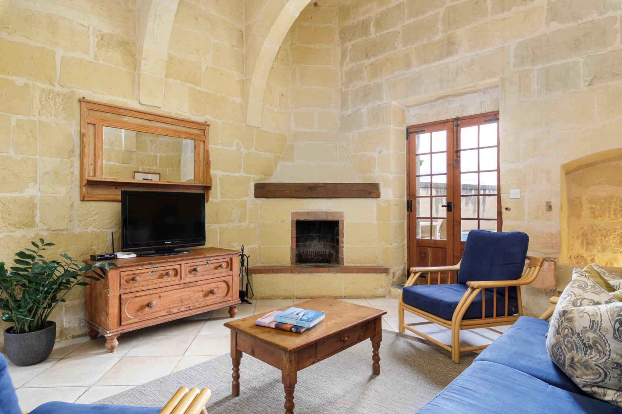 Dar Tal-Patri Farmhouse With Private Pool Ghammar Exterior photo